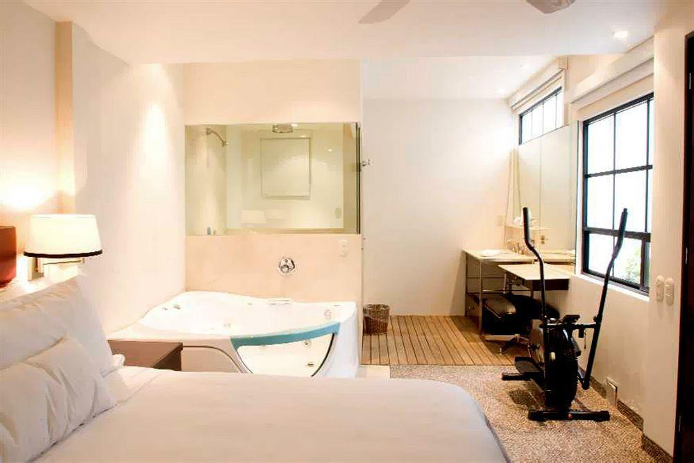 Flowsuites Polanco Mexico City Exterior photo